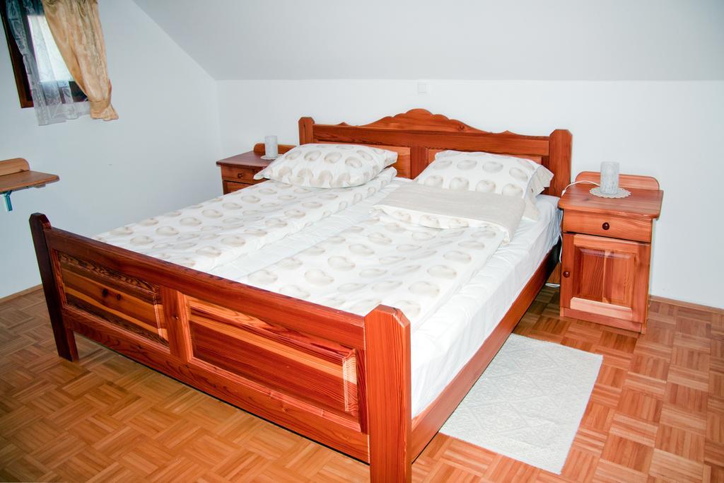 Farm Stay Bukovje Ljubno Exteriör bild