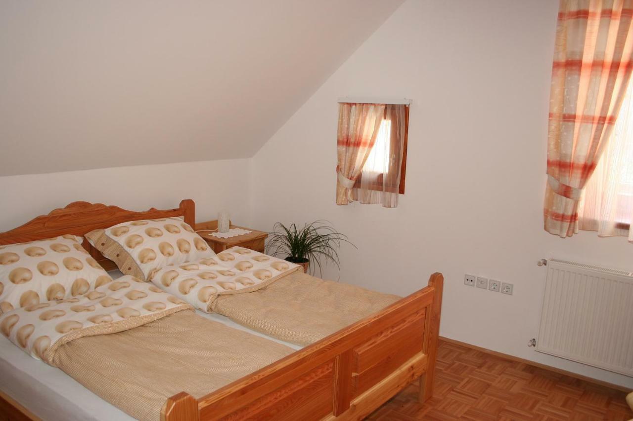 Farm Stay Bukovje Ljubno Exteriör bild